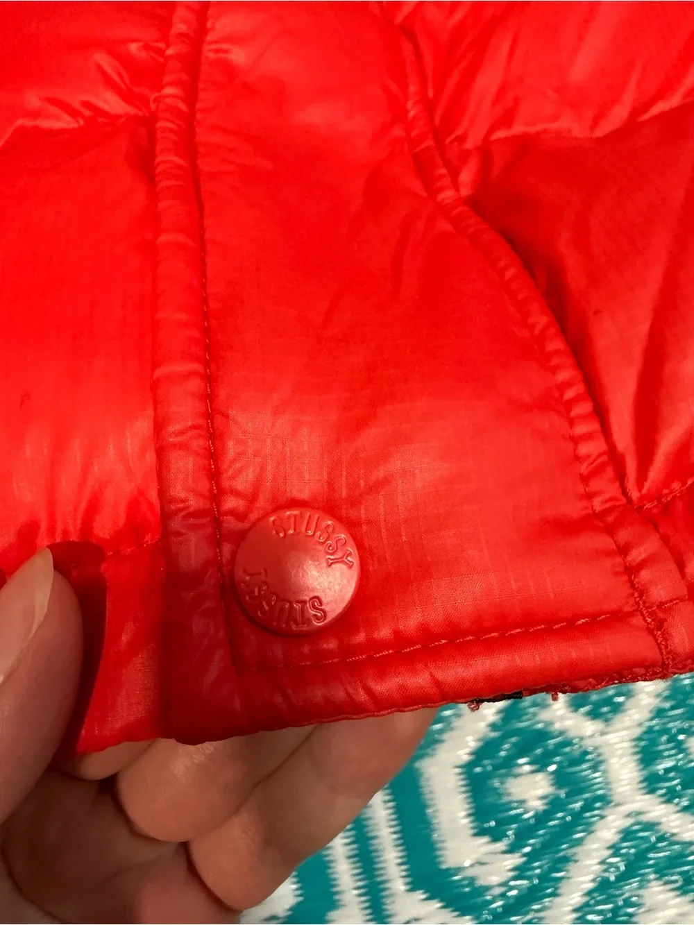 Stussy Men’s Red Hooded Puffer Jacket Insulated Winter Coat